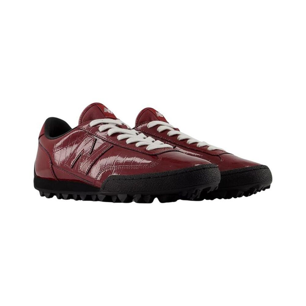 New Balance Gator Run Leather Sneaker